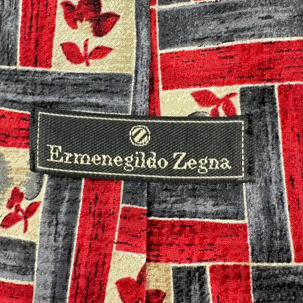 Ermenegildo Zegna 100% Silk Tie Red Black Tan Geometric Leaf Floral Pattern Mens